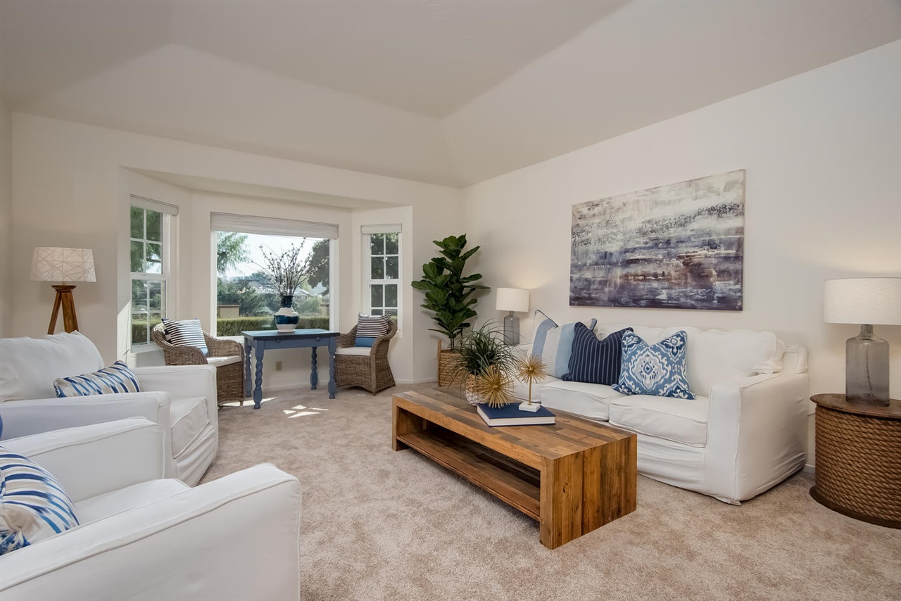 648 Lucylle Lane Encinitas, CA 92024 - Photo 6 of 25