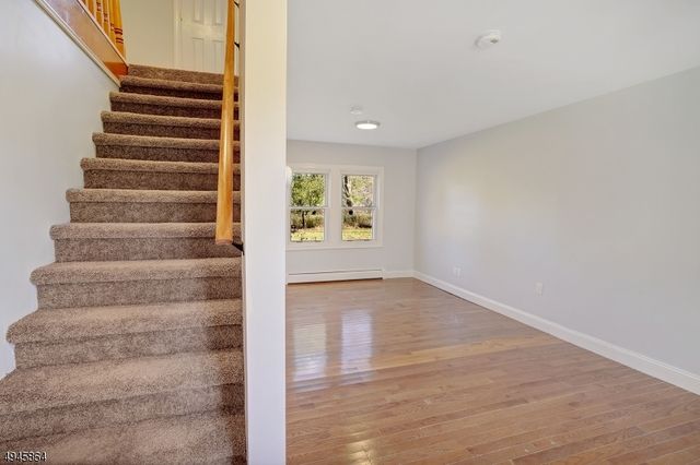 $245,900 | 271 Riverlawn Drive, Wayne, NJ 07470