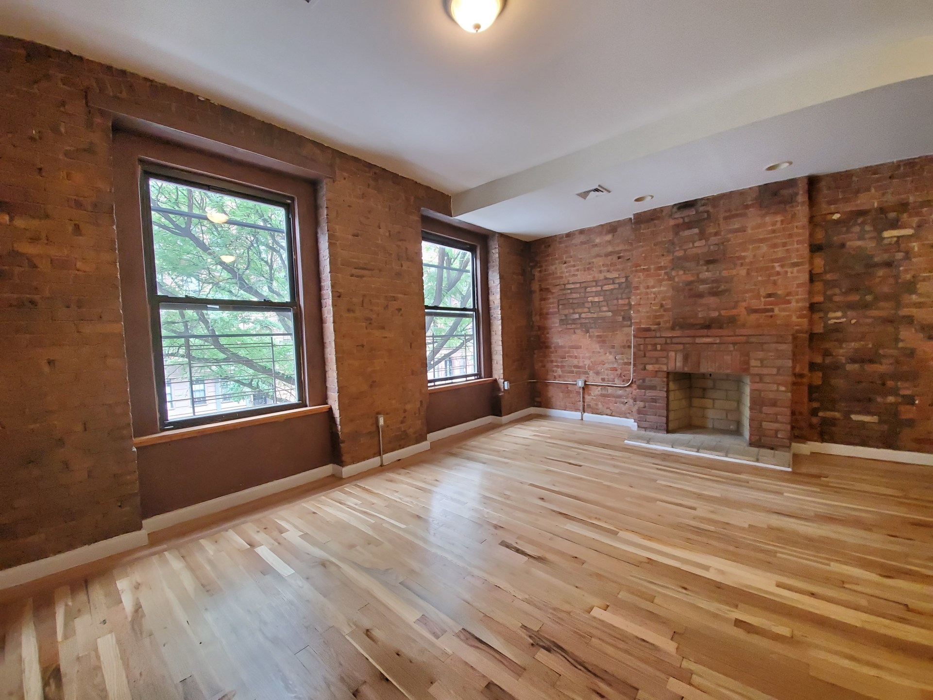 403 Manhattan Avenue, Unit 2 Manhattan, NY 10026 - Photo 1 of 7