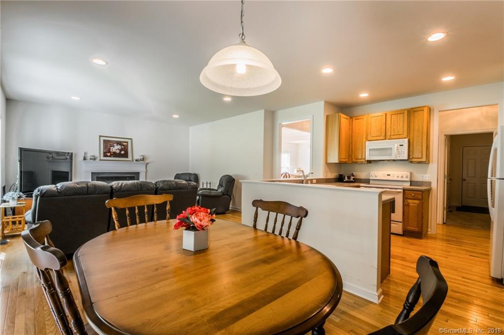 5 Saddle Ridge, Unit 5 Canton, CT 06019 - Photo 8 of 40 Gallery Image 8