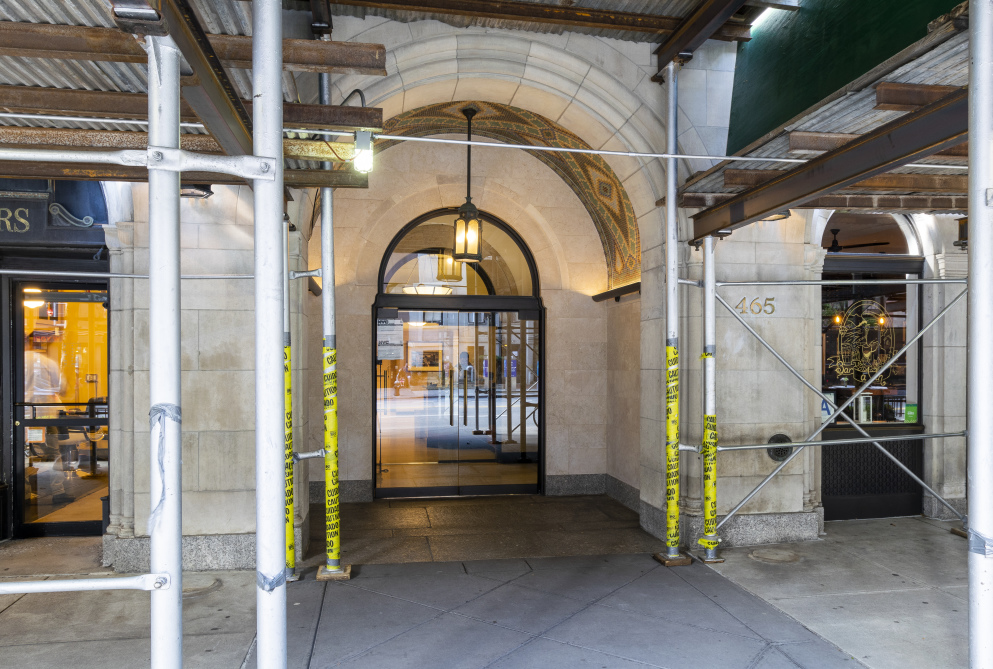 London Terrace Towers 465 W 23rd St, Manhattan, NY 10011 - Photo 4 of 7