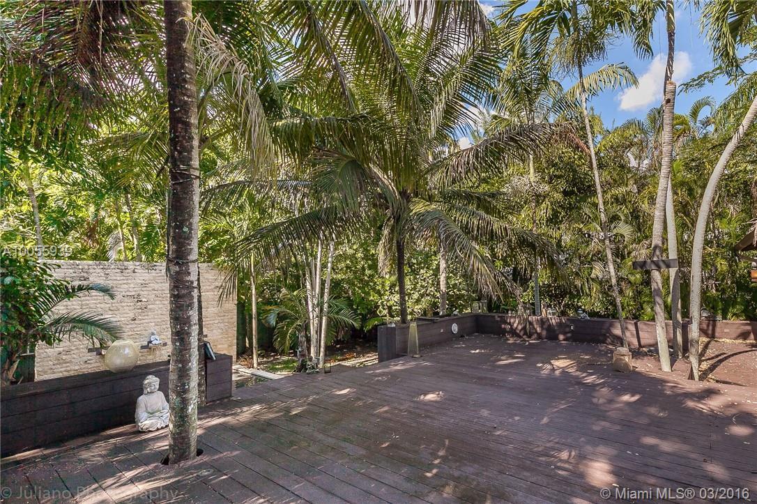 4180 Douglas Road Miami, FL 33133 - Photo 17 of 19