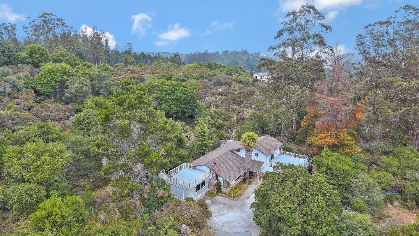 18421 Moro Road Salinas, CA 93907 - Photo 5 of 43 Gallery Image 5