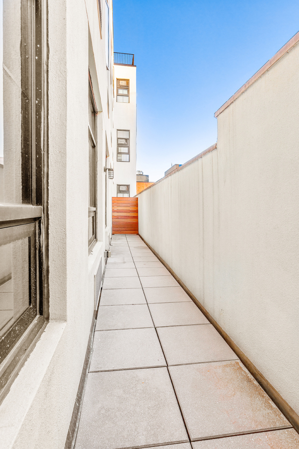 76 North 4th Street, Unit 325 Brooklyn, NY 11249 - Photo 4 of 11