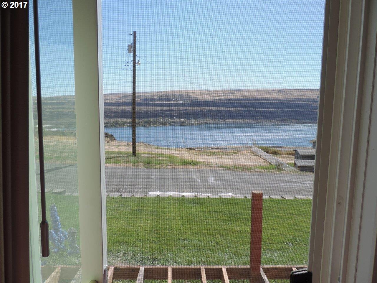 341 Bluff Road Wishram, WA 98673 - Photo 12 of 17 Gallery Image 12