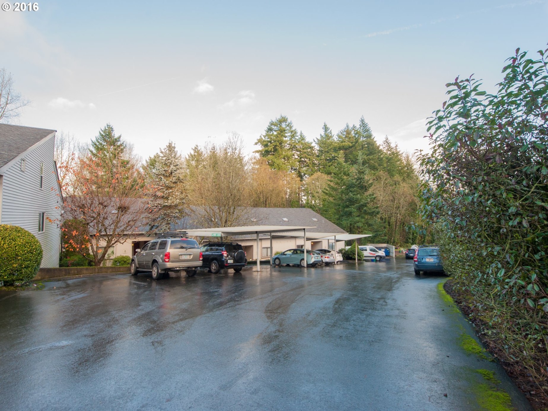 4564 Southwest Comus Place Portland, OR 97219 - Photo 23 of 27 Gallery Image 23
