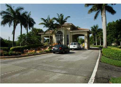 3280 Paddock Road Weston, FL 33331 - Photo 25 of 25