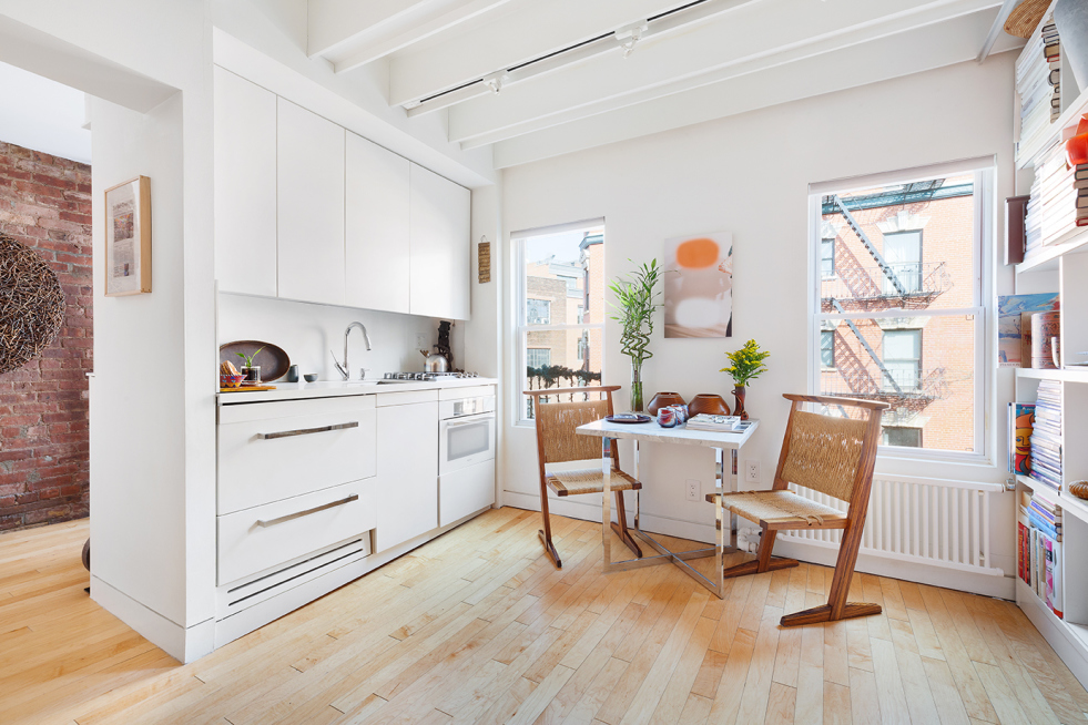 118 Perry Street, Unit J46 Manhattan, NY 10014 - Photo 2 of 7