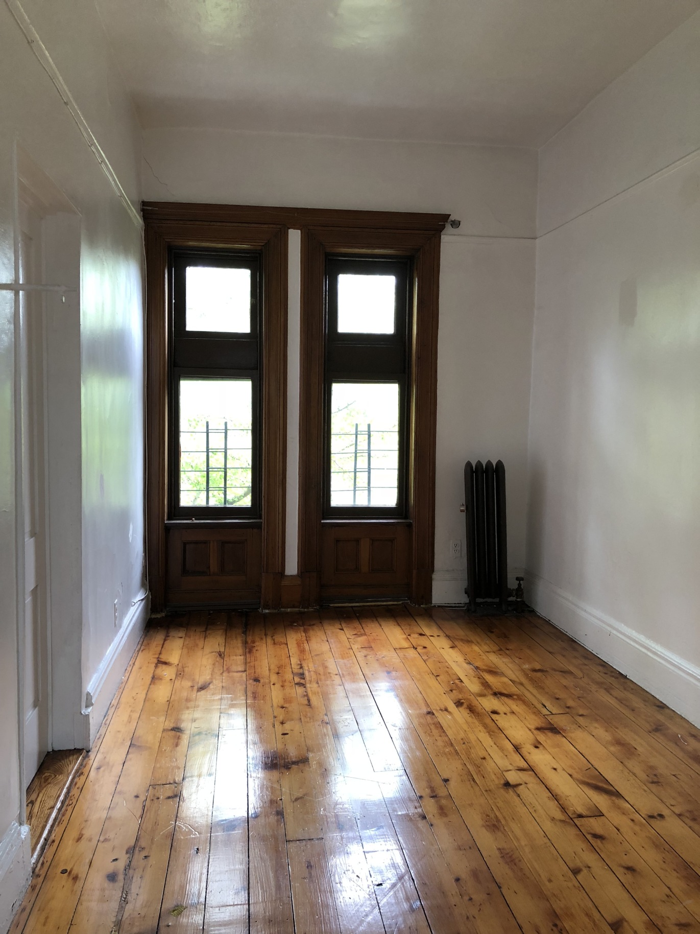 558 2nd Street, Unit 3 Brooklyn, NY 11215 - Photo 2 of 3