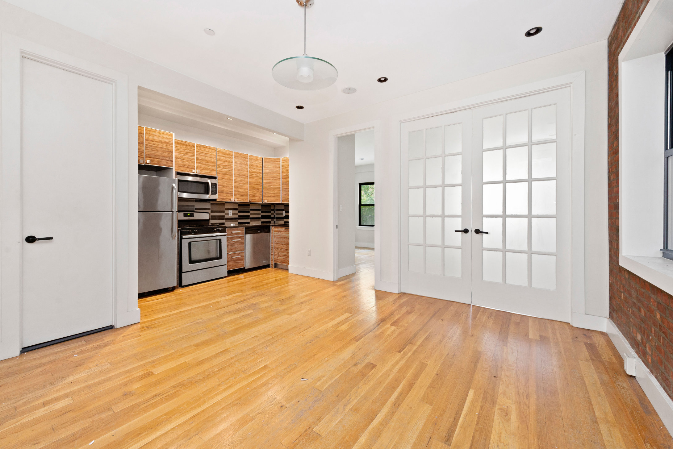 139 West 123rd Street, Unit 2R Manhattan, NY 10027 - Photo 3 of 9