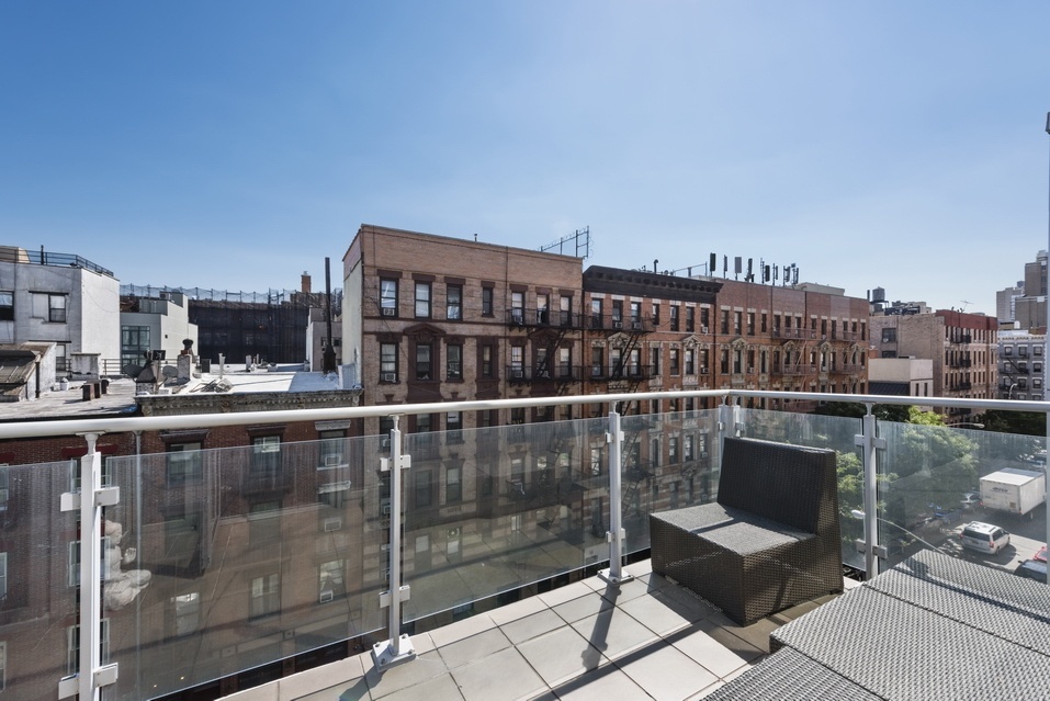 425 East 13th Street, Unit 6H Manhattan, NY 10009 - Photo 8 of 18