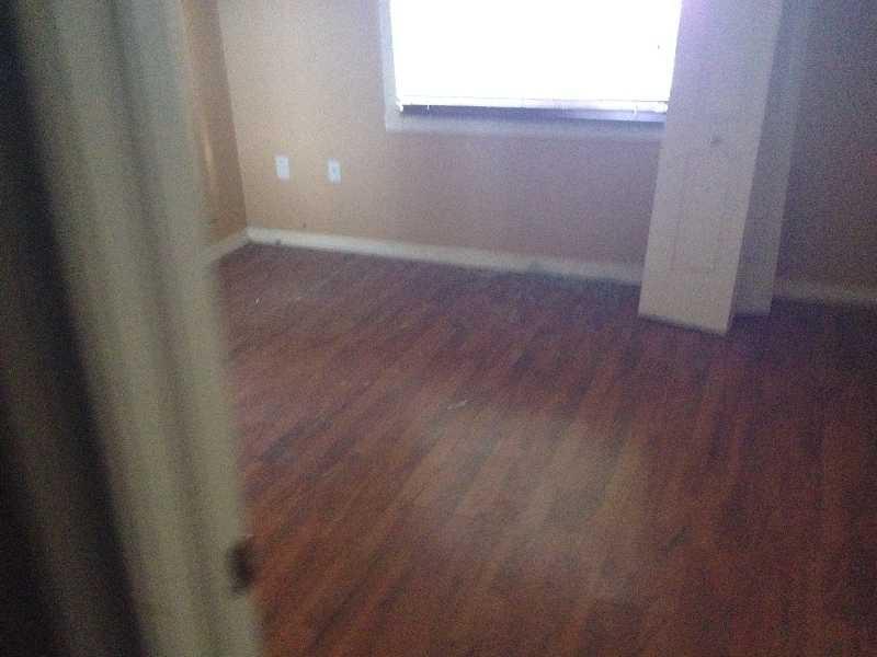 11424 Southwest 247th Terrace Homestead, FL 33032 - Photo 6 of 9
