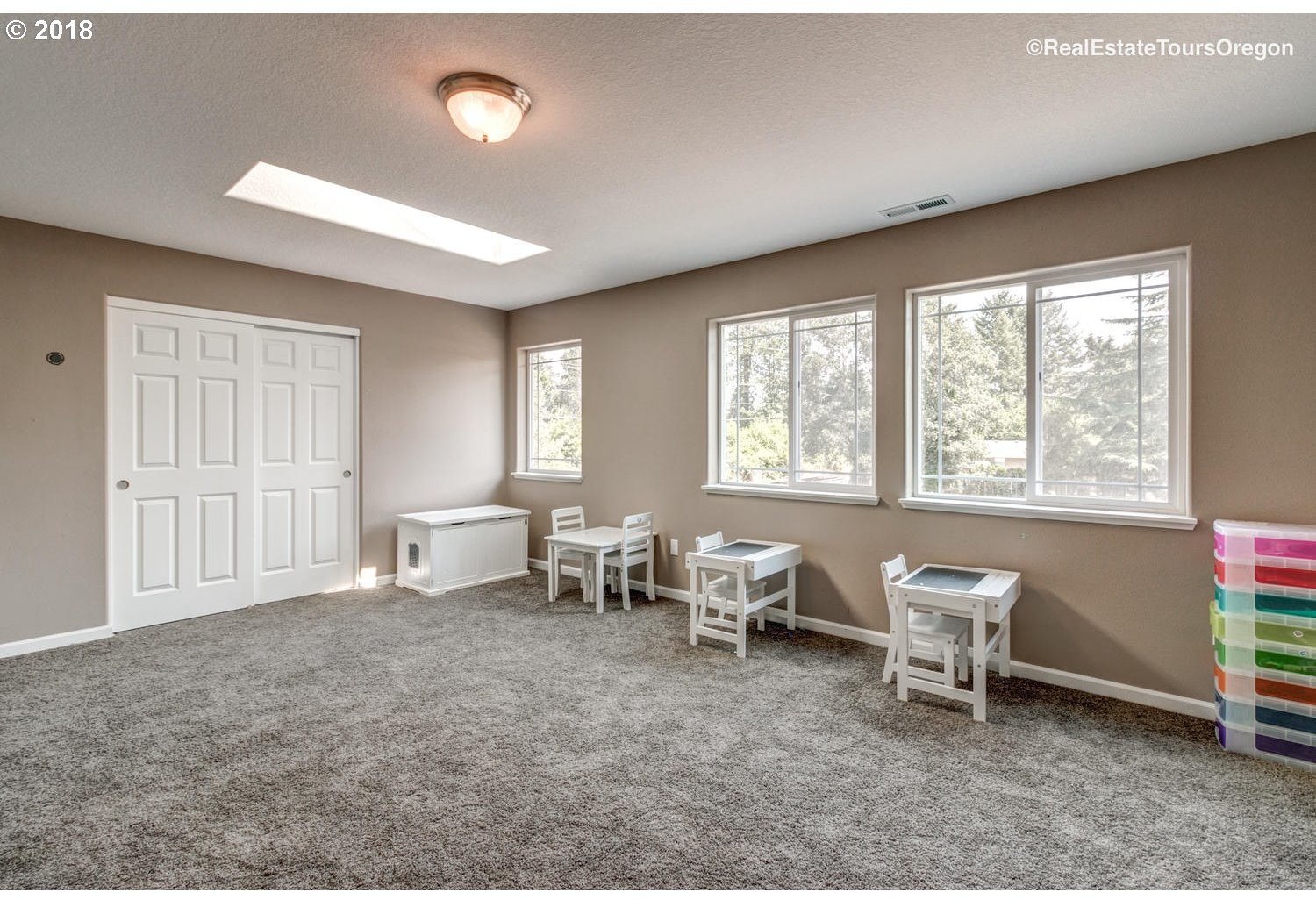 1560 North Davis Street Cornelius, OR 97113 - Photo 20 of 32