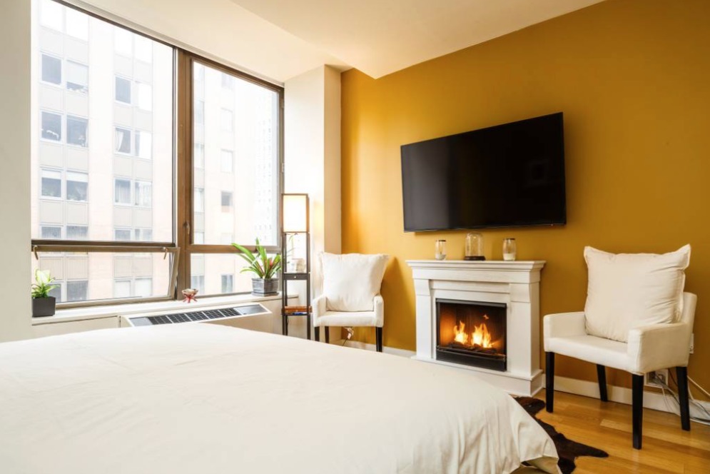 95 Wall Street, Unit 1918 Manhattan, NY 10005 - Photo 2 of 12