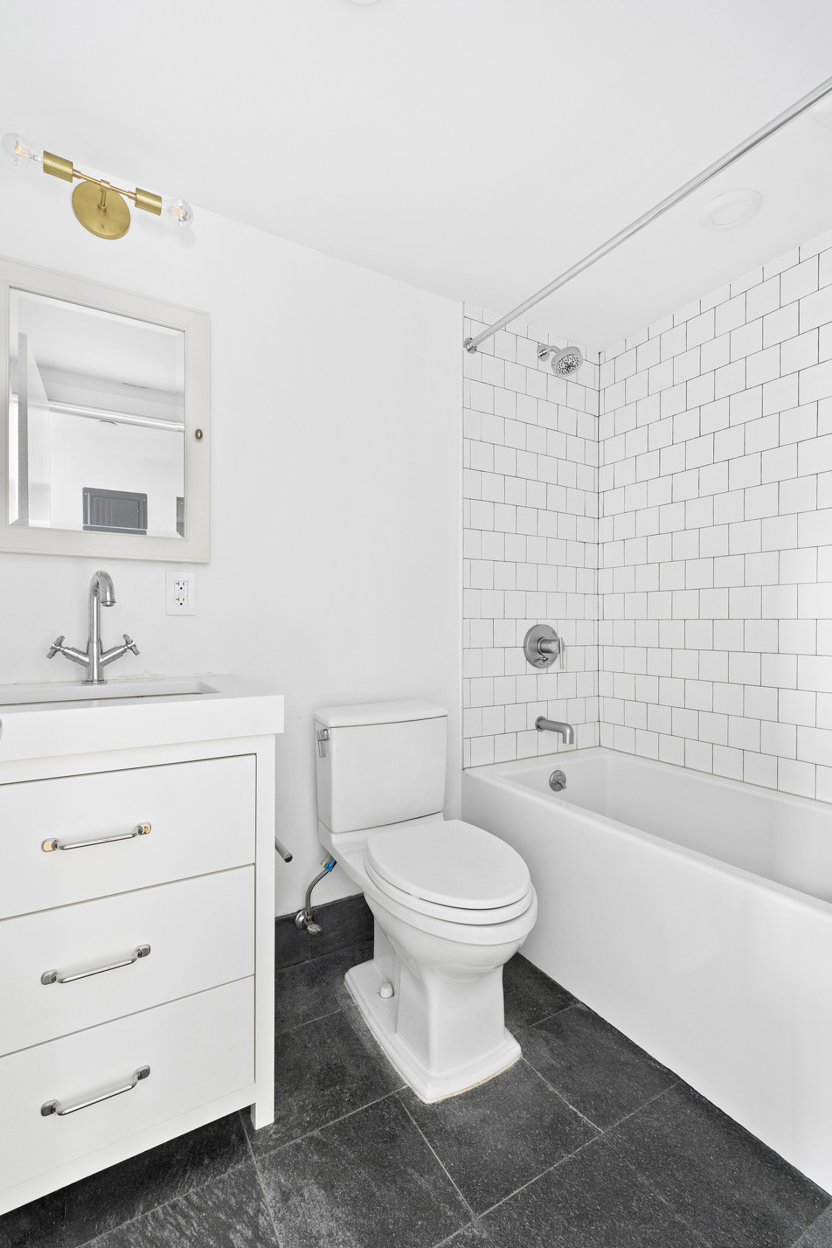 340 Dean Street, Unit 3A Brooklyn, NY 11217 - Photo 3 of 4