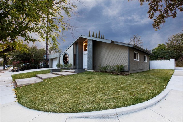 1261 Uppingham Drive Thousand Oaks, CA 91360 - Photo 7 of 38