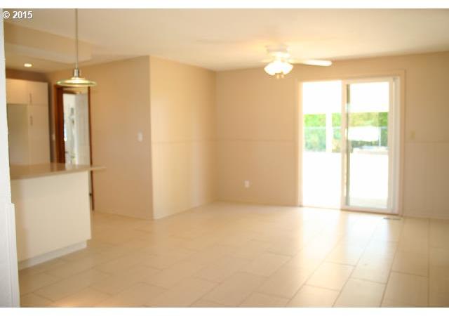 4395 Lone Oak Road Southeast Salem, OR 97302 - Photo 2 of 16 Gallery Image 2