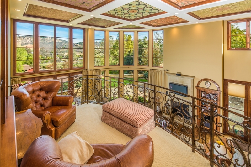 3030 North Twin Oaks Valley Road San Marcos, CA 92069 - Photo 11 of 25