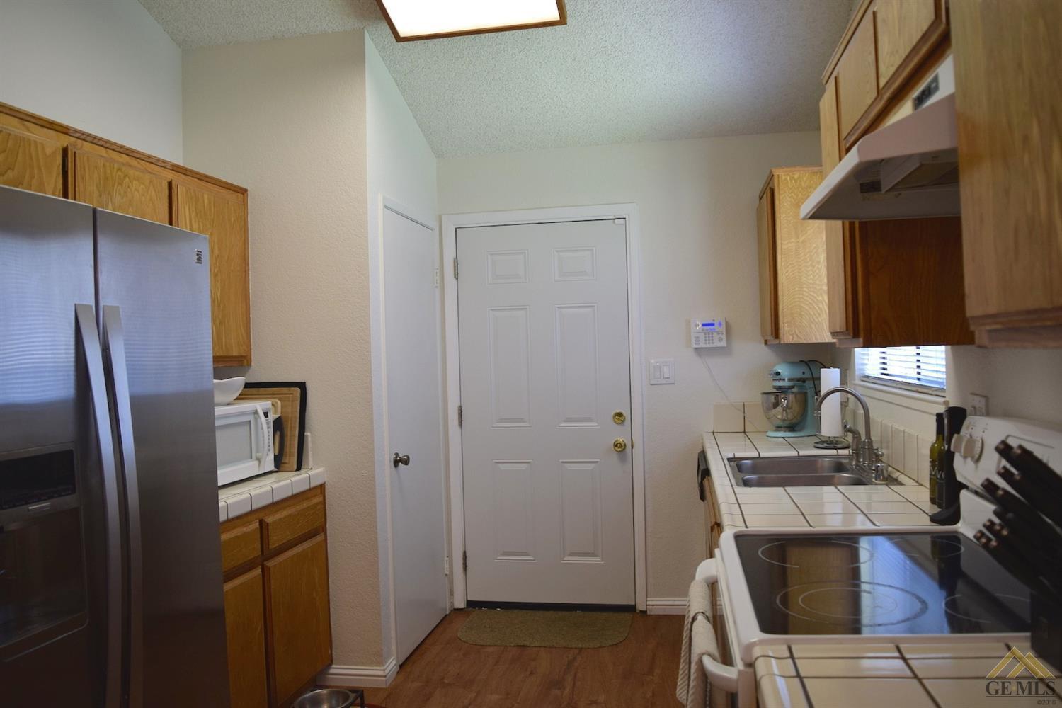 7800 Westfield Road, Unit 29 Bakersfield, CA 93309 - Photo 5 of 15