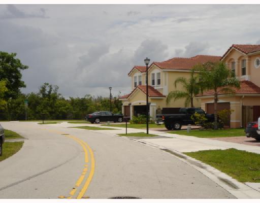 15124 Southwest 20th Street Miami, FL 33185 - Photo 11 of 12