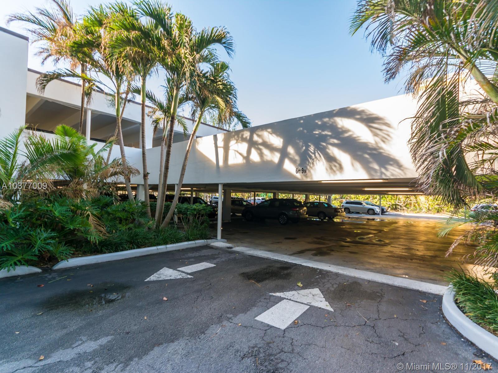 607 Ocean Drive, Unit 9K Key Biscayne, FL 33149 - Photo 62 of 78