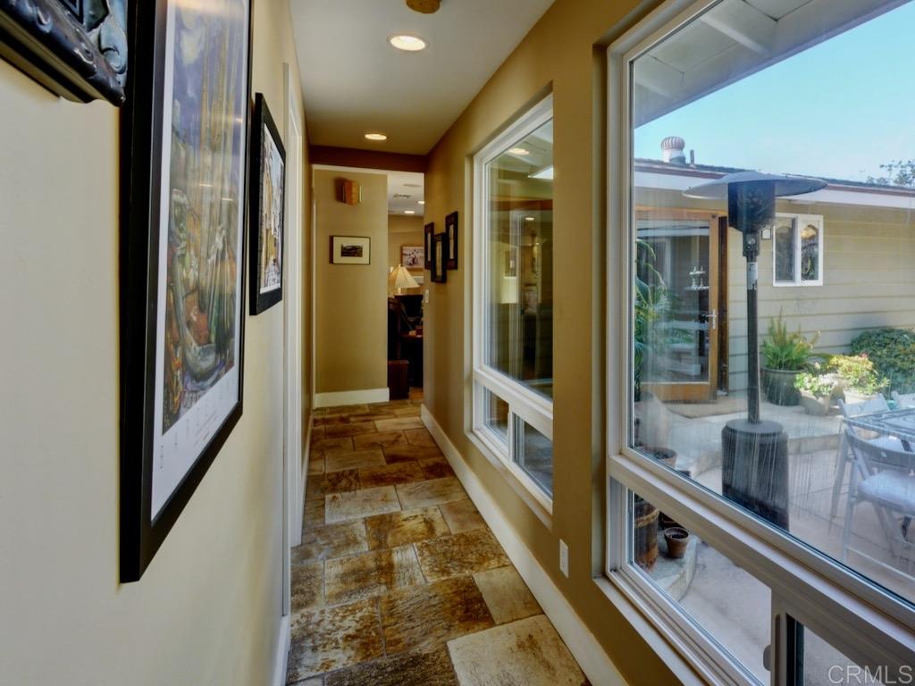 508 North Rios Avenue Solana Beach, CA 92075 - Photo 11 of 23
