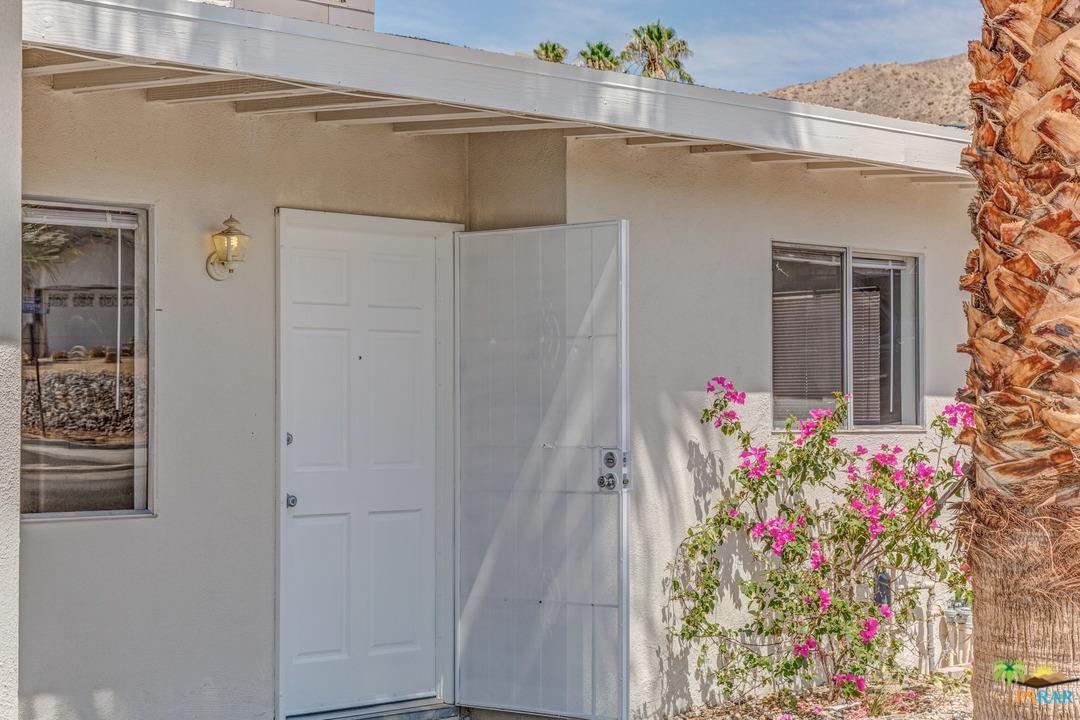 12675 Redbud Road Desert Hot Springs, CA 92240 - Photo 2 of 31