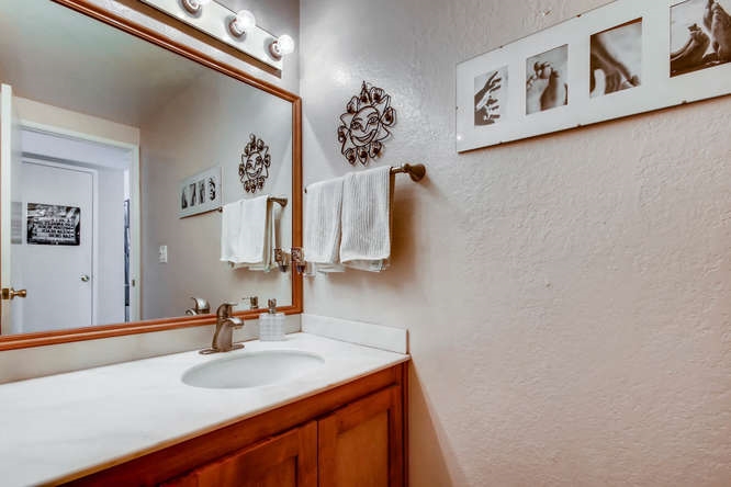 4023 Crescent Point Road Carlsbad, CA 92008 - Photo 22 of 25 Gallery Image 22