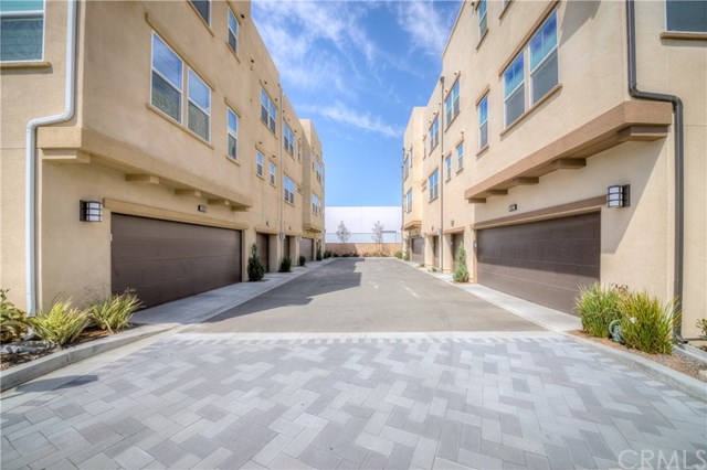 5816 Spring Street Buena Park, CA 90621 - Photo 4 of 23