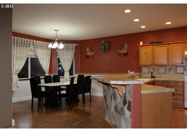 15527 Southwest 144th Terrace Portland, OR 97224 - Photo 3 of 7