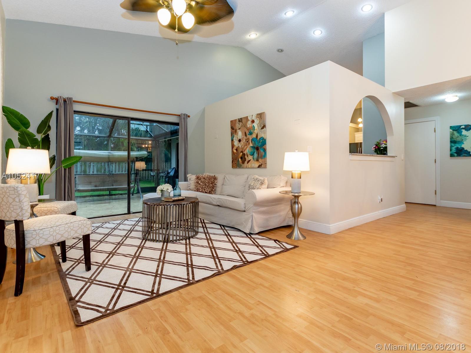 3044 Perriwinkle Circle Davie, FL 33328 - Photo 14 of 60