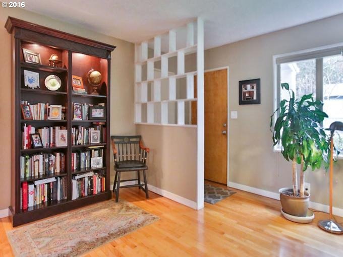 5148 Southwest Nebraska Street Portland, OR 97221 - Photo 3 of 29 Gallery Image 3