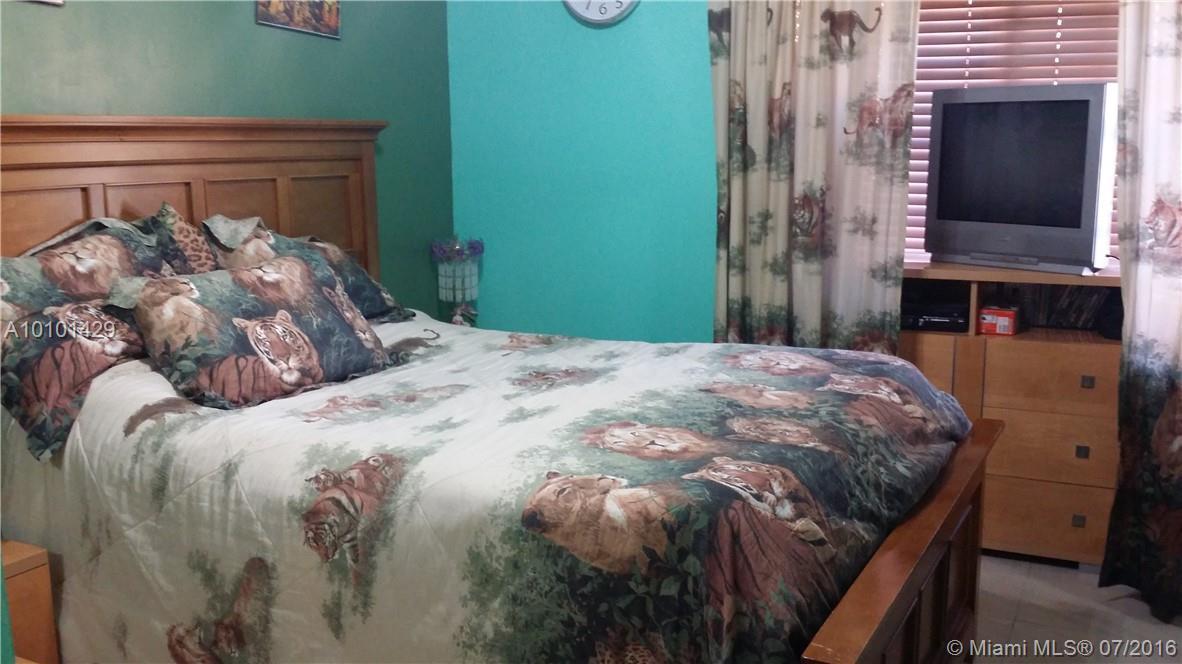 12065 Southwest 18th Street, Unit 849 Miami, FL 33175 - Photo 11 of 27