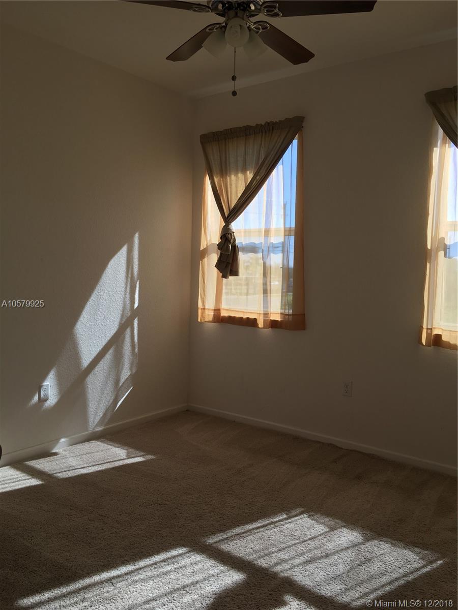 11215 Southwest 227th Street Miami, FL 33170 - Photo 19 of 38