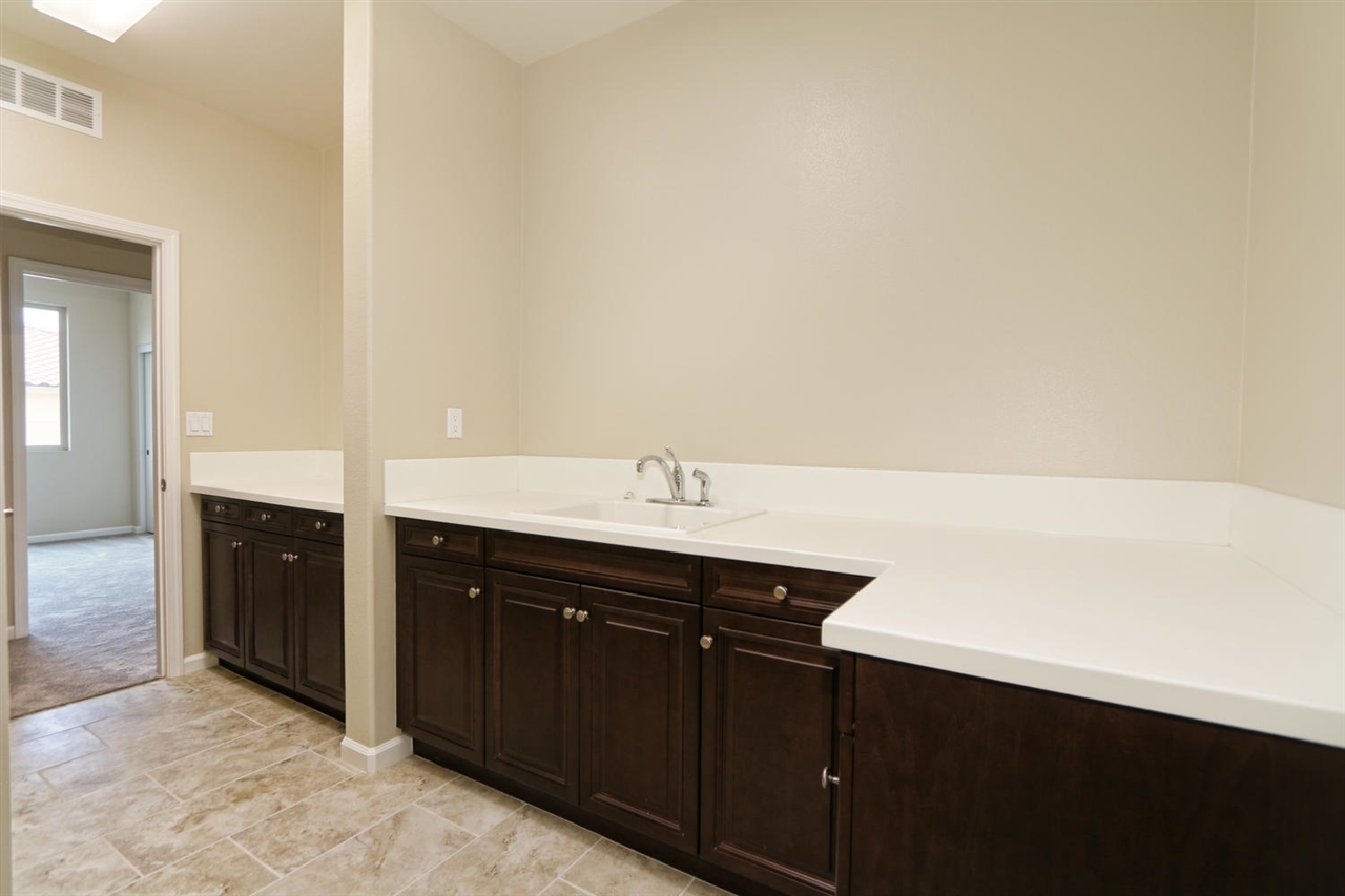 5729 Rancho Del Caballo Bonsall, CA 92003 - Photo 16 of 23 Gallery Image 16