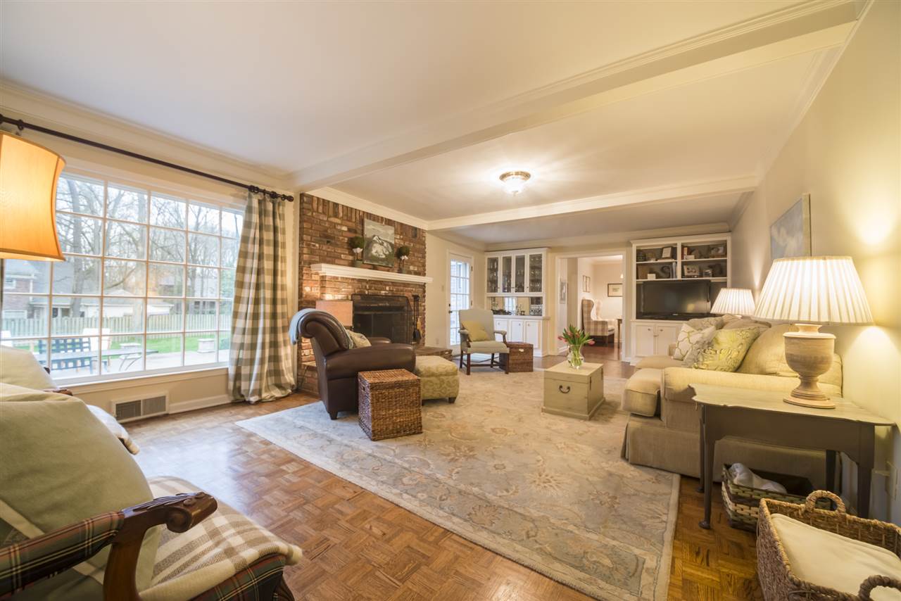 2038 Kirby Road Memphis, TN 38119 - Photo 6 of 23 Gallery Image 6