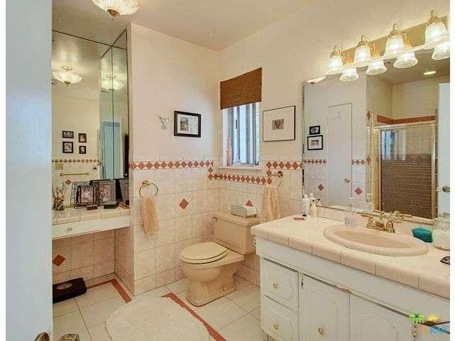 2453 East Del Lago Road Palm Springs, CA 92262 - Photo 18 of 34