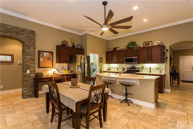 25342 Clear Canyon Circle Menifee, CA 92584 - Photo 11 of 34