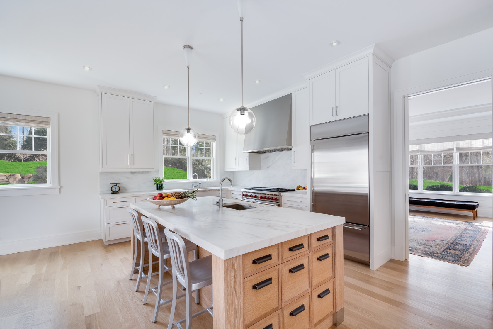 190 Hands Creek Road East Hampton, NY 11937 - Photo 4 of 20