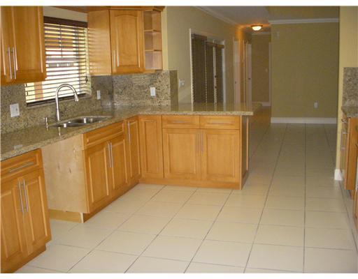 4696 Southwest 159th Court Miami, FL 33185 - Photo 2 of 4