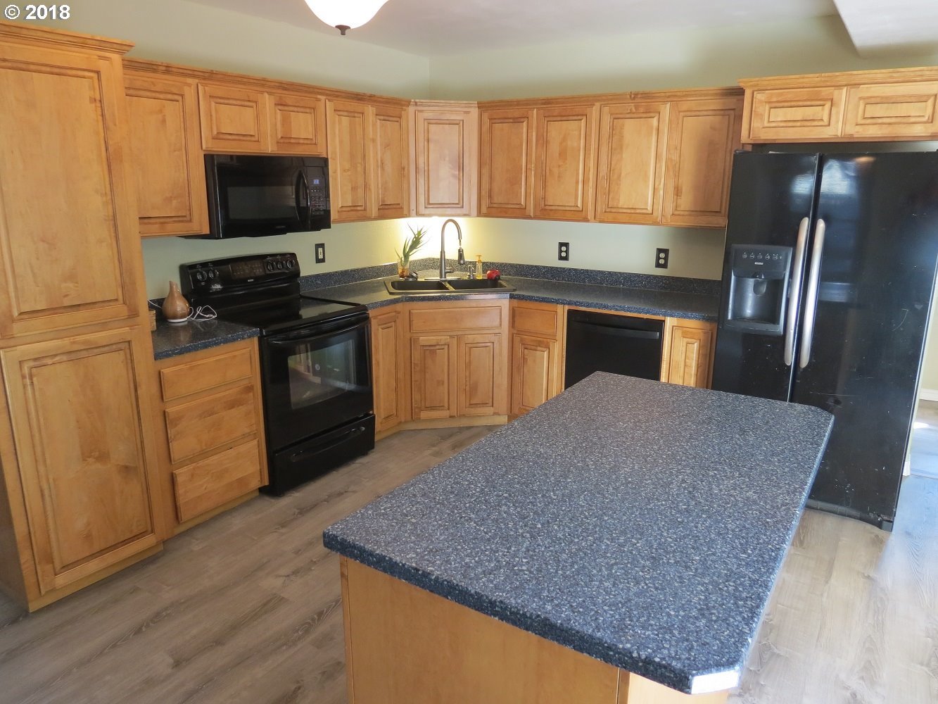 223 Northwest 7th Street Pendleton, OR 97801 - Photo 13 of 30