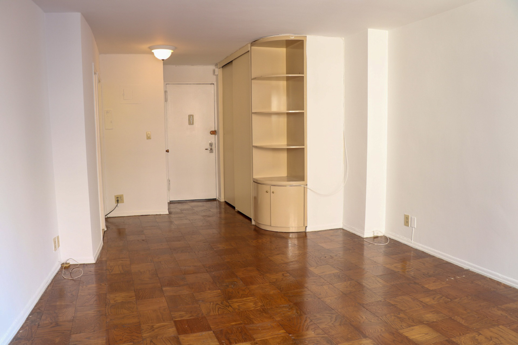 225 East 36th Street, Unit 7C Manhattan, NY 10016 - Photo 2 of 8