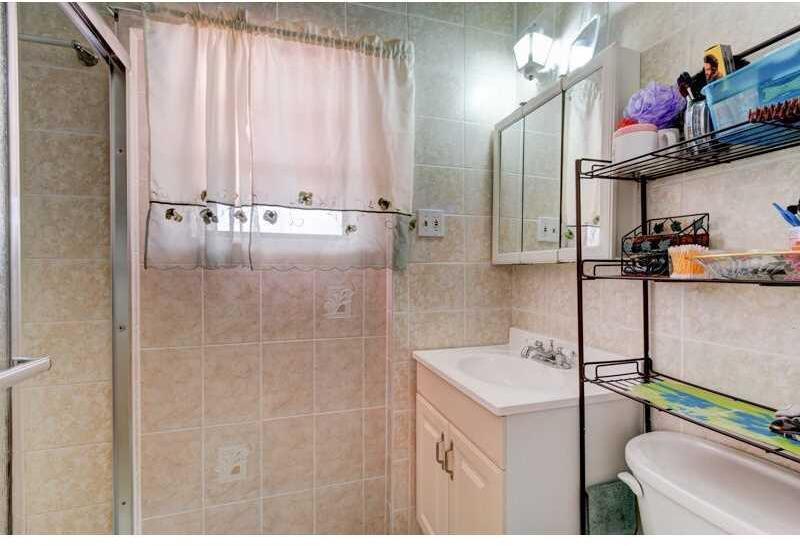 3432 East Shore Road Miramar, FL 33023 - Photo 25 of 33