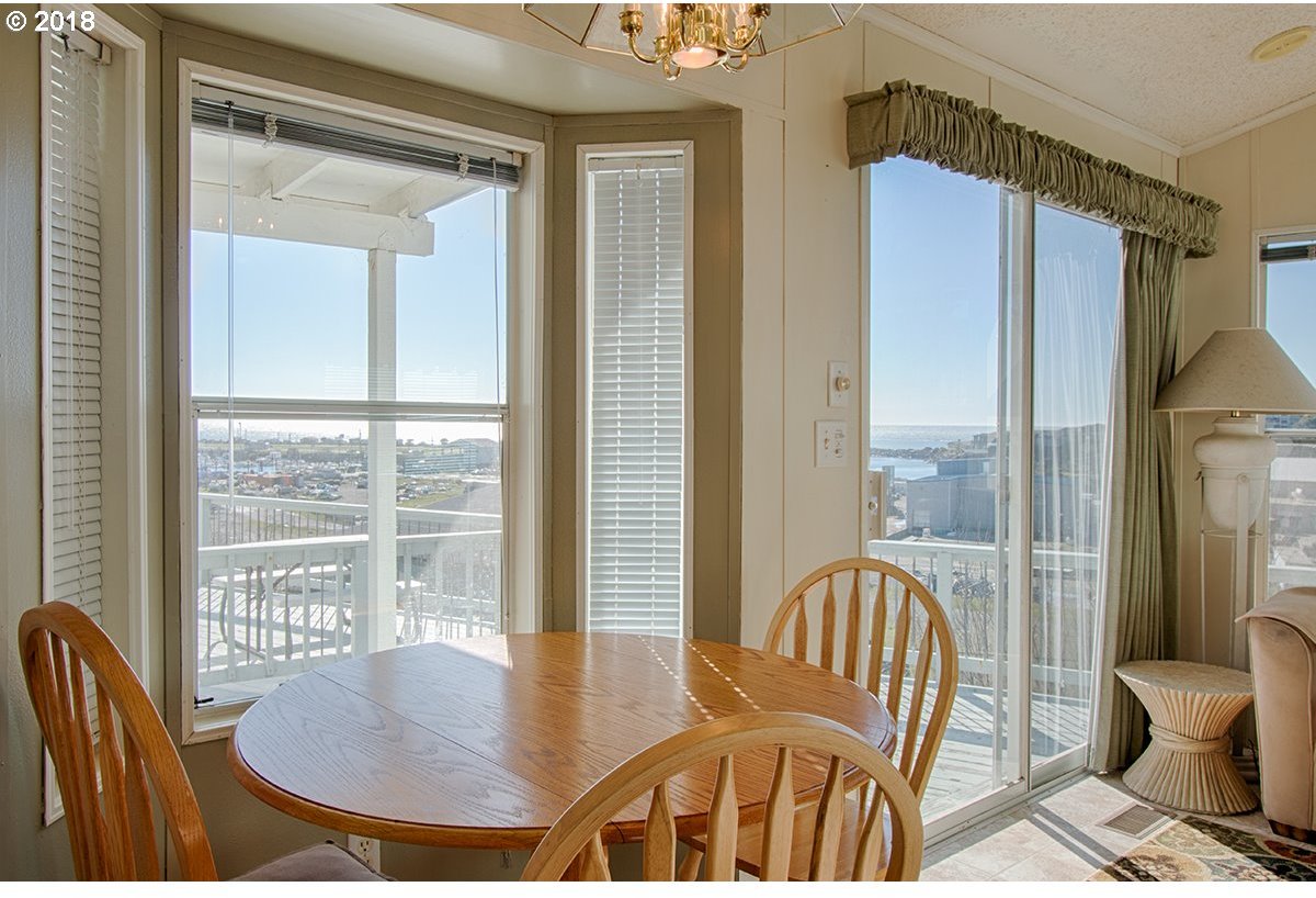 16219 Lower Harbor Road, Unit P12 Brookings, OR 97415 - Photo 12 of 19 Gallery Image 12