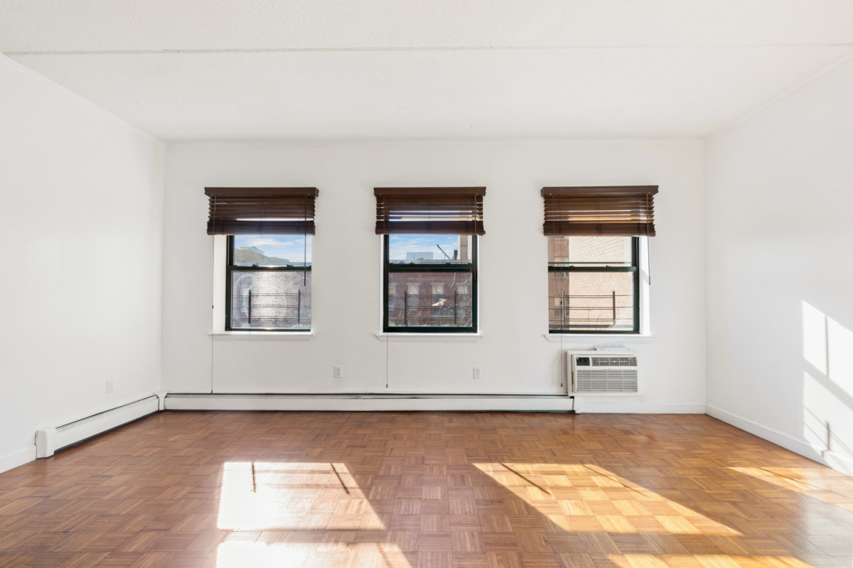 55 East 118th Street, Unit 3 Manhattan, NY 10035 - Photo 3 of 6