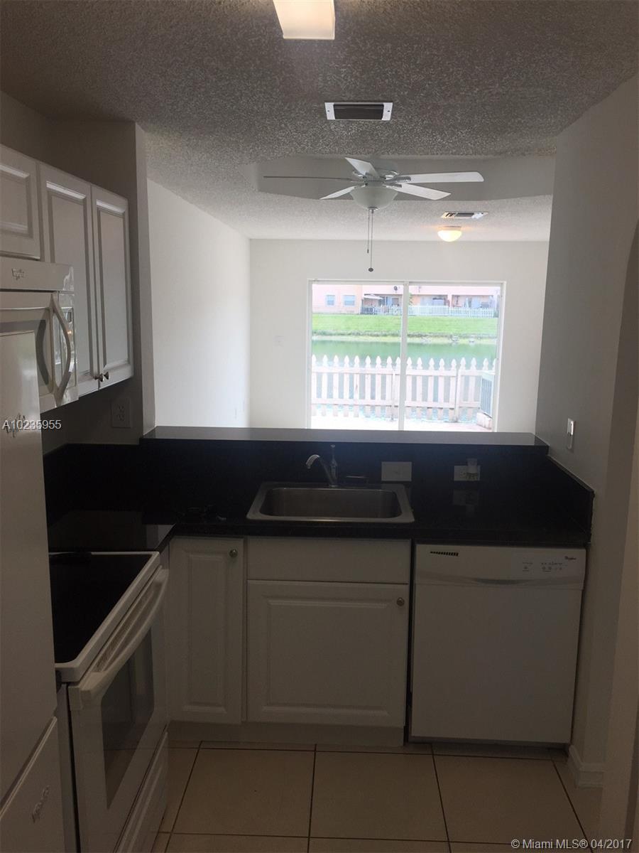 14279 Southwest 121st Place, Unit 4 Miami, FL 33186 - Photo 10 of 23