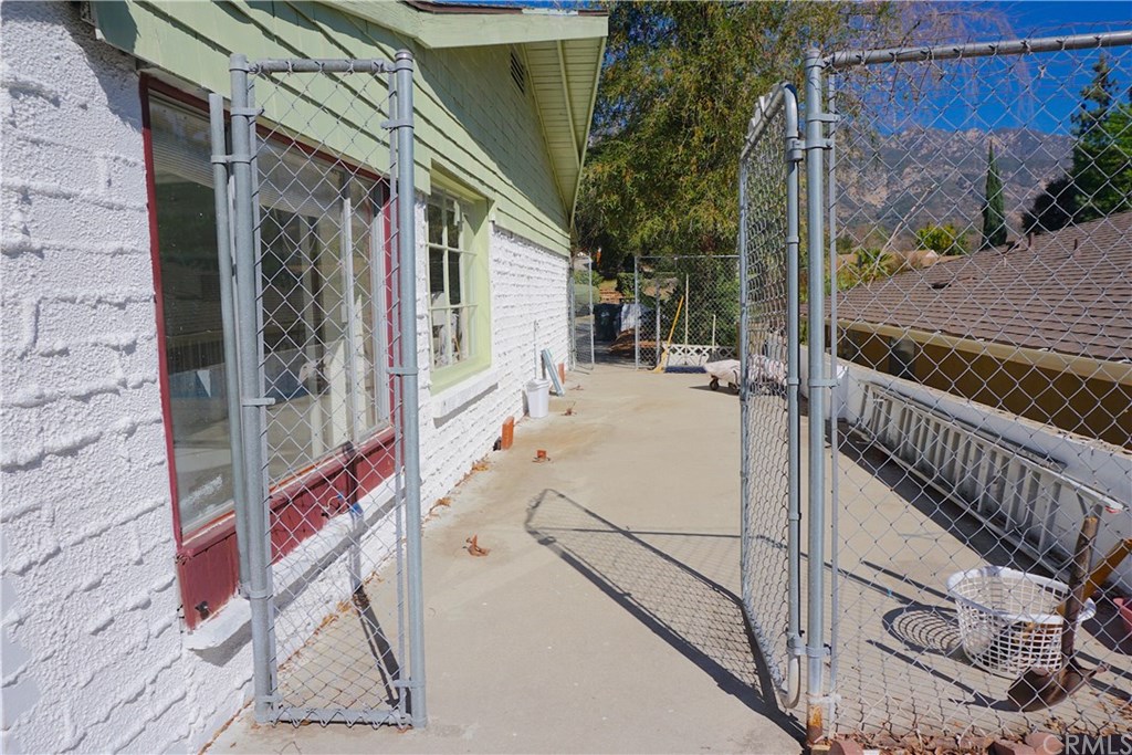 3475 Canyon Crest Road Altadena, CA 91001 - Photo 43 of 50