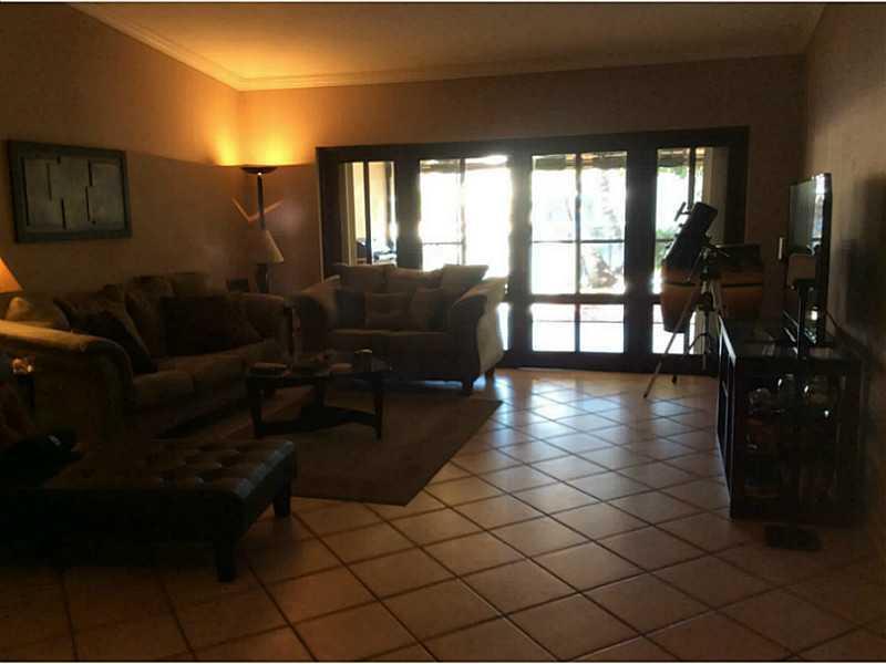 14648 Balgowan Road Miami Lakes, FL 33016 - Photo 7 of 10 Gallery Image 7