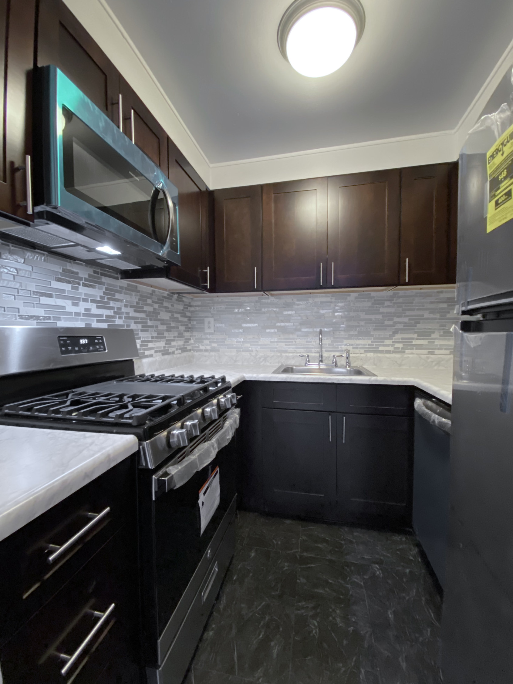 359 East 68th Street, Unit 5A Manhattan, NY 10065 - Photo 12 of 15