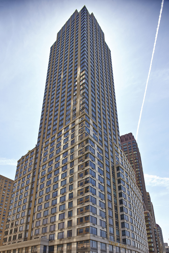 200 Riverside Boulevard, Unit G17 Manhattan, NY 10069 - Photo 10 of 11